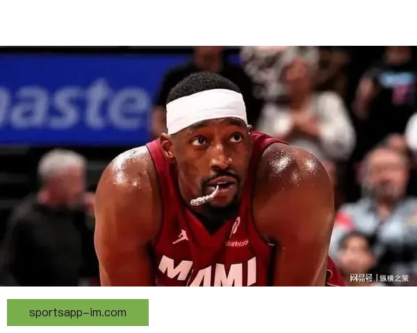 湖人对阵热火前瞻詹眉冲击连胜阿德巴约复出热火盼止颓势 湖人对阵热火前瞻詹眉冲击连胜阿德巴约复出热火盼止颓势