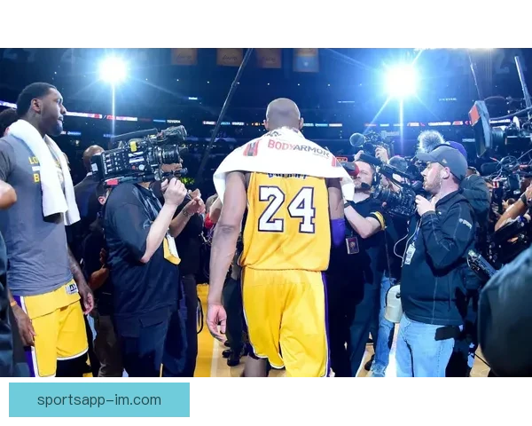 里程碑时刻雷迪克连续两季带湖人夺50胜成队史第二人历史第五人