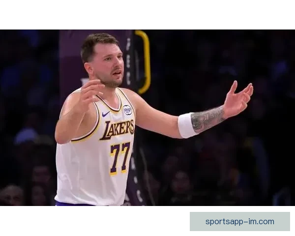 东契奇因16次技犯被禁赛一场 NBA官方宣布罚款26.4万美元